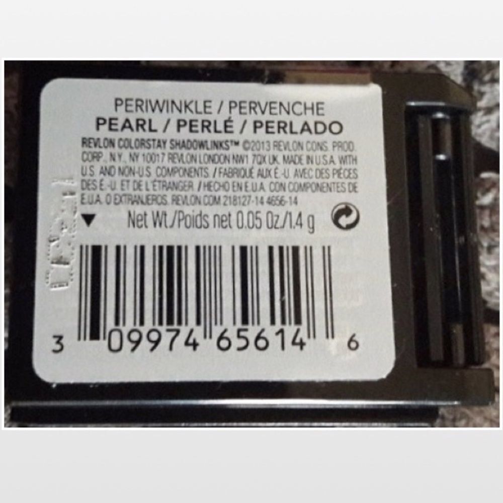New Revlon Eyeshadow Womens Blue Make Up NWT - Picture 5 of 7
